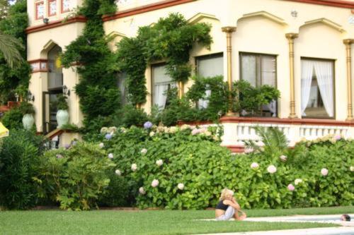 Hotel Hostal Del Sol سان فيليو ذي غيشولس المظهر الخارجي الصورة